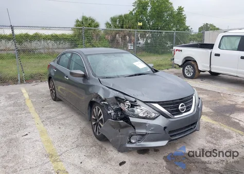 2018 Nissan Altima 2.5 Sv из США, поврежденный, VIN 1N4AL3AP8JC113841
